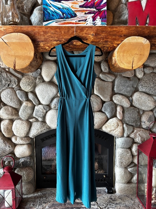 Title nine Pants - T9 Title Nine Round Trip Sleeveless Jumpsuit